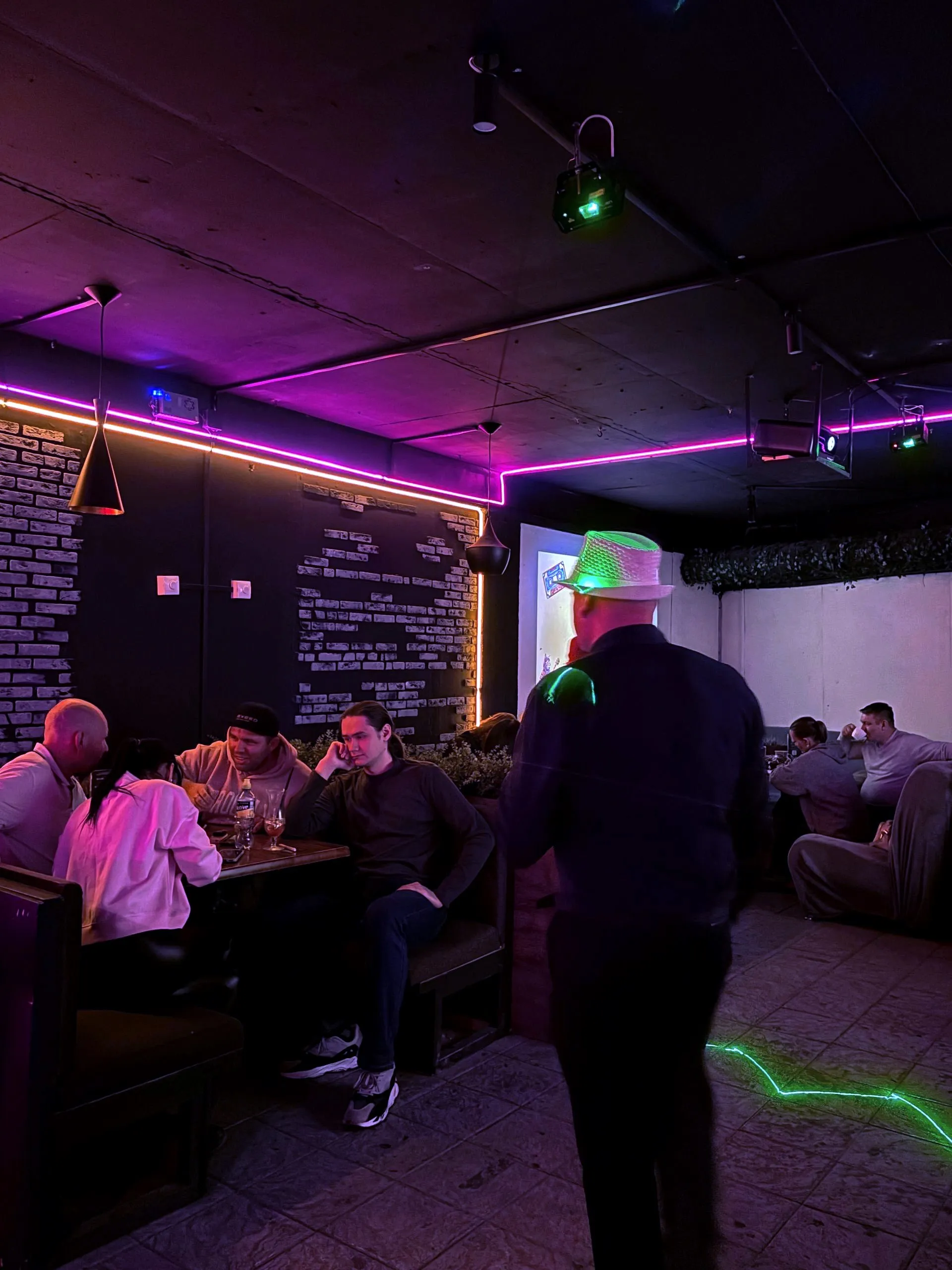 DaBro Party VIP комната