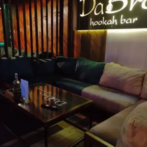Интерьер кальянной DaBro Lounge на Красном проспекте, 33 — фото 4